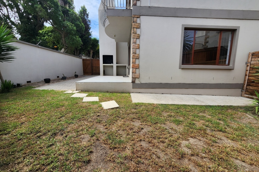 3 Bedroom Property for Sale in Paradise Beach Eastern Cape